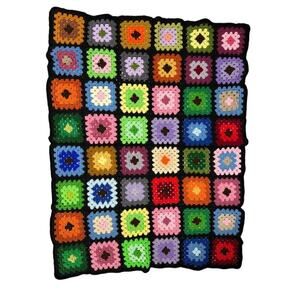 Vintage Hand Crocheted granny squares Coverlet Afghan 50" sq.